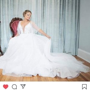 Hayley Paige Wedding Dress with Sleeves